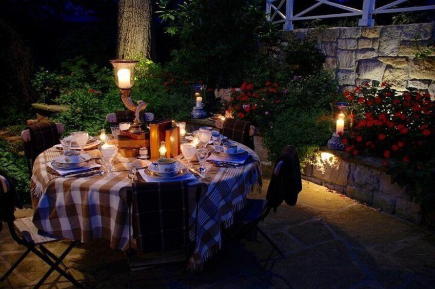Kerala Honeymoon Special Package with Tree house and Private Houseboat