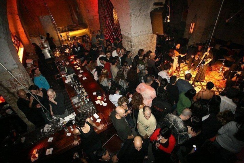 Belgrade Pub Crawl ( by Belgrade Nightlife Tours )