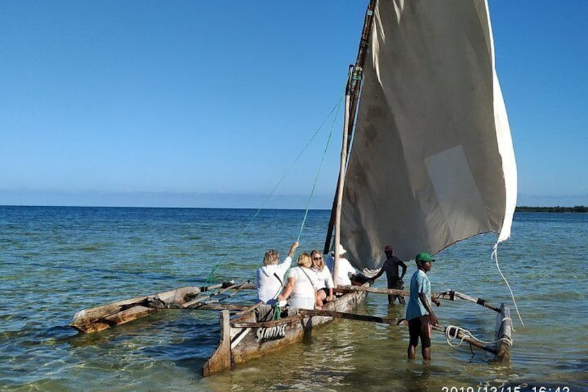 Pongwe Dhow fishing