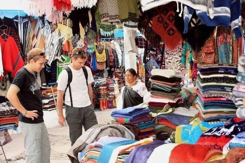 Private Full Day -Trip To Otavalo and surroundings