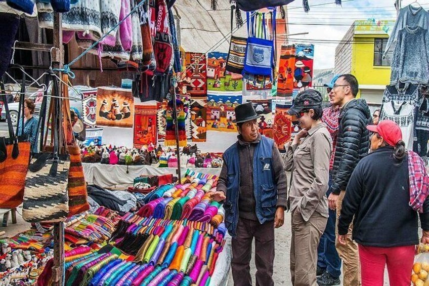 MARKET OF PONCHOS-OTAVALO