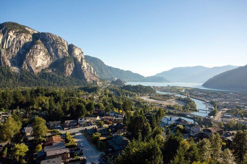 Wapiti - Uncover the Beauty of Western Canada (6-days)