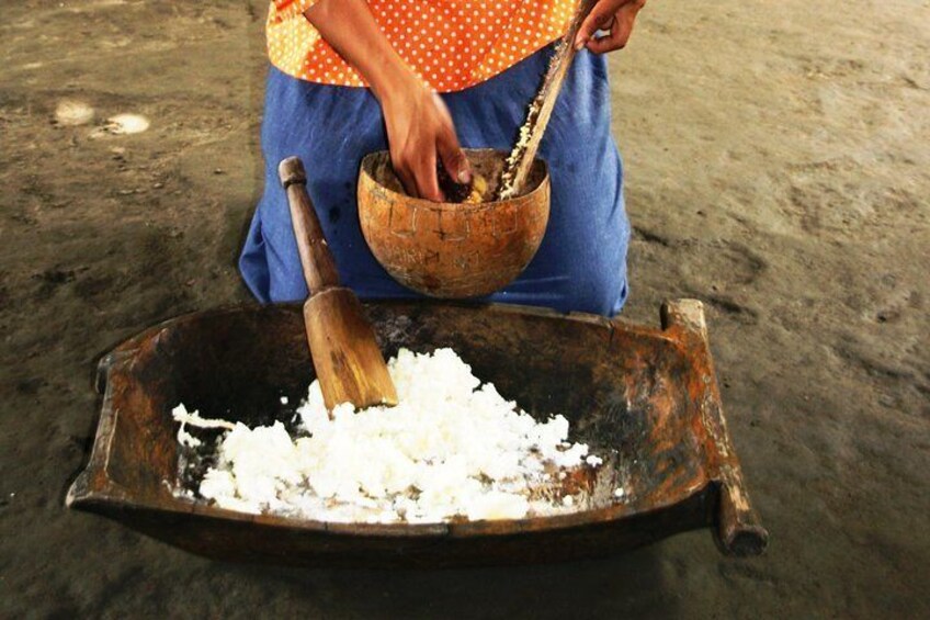 DAY 2: LEARN HOW TO PREPARE THE CHICHA DE YUCA