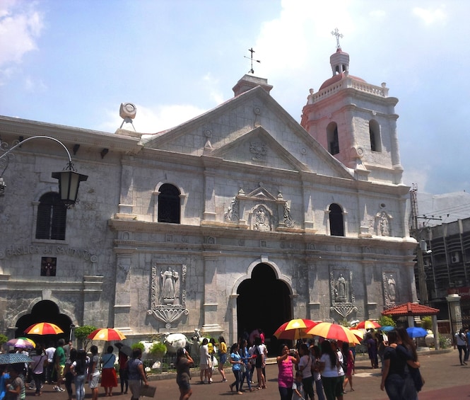 Cebu City Private Tour with Lunch