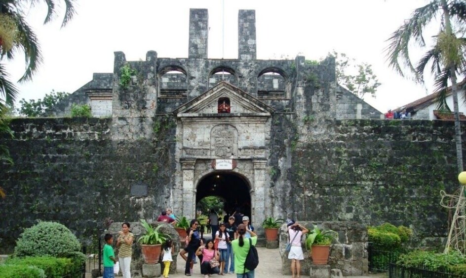 Explore Cebu Heritage Tour