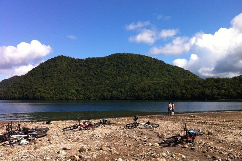 Lake Shikotsu Mountain Bike Tour from Sapporo