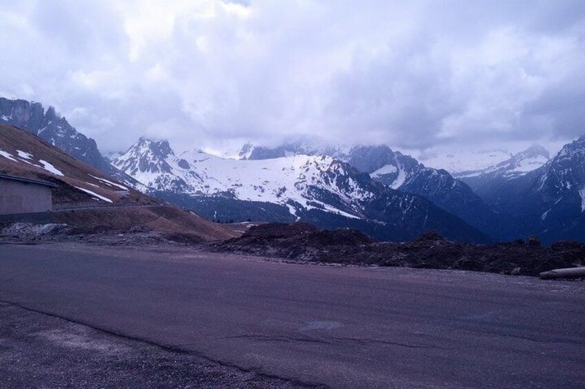 Sella Pass, 2.240 m.