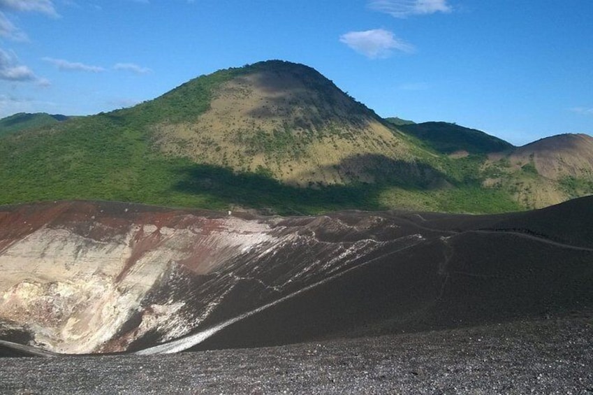 Take photos of several neighboring volcanoes 