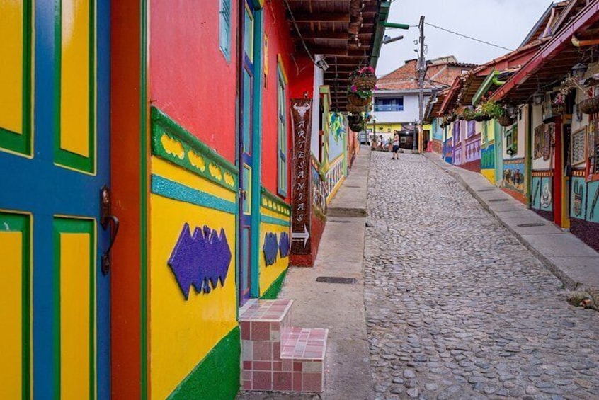 Private Tour To Guatape From Medellin