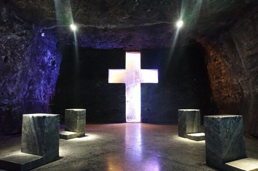 Tour to the Salt Cathedral of Zipaquirá - Hotel Pickup + Tickets