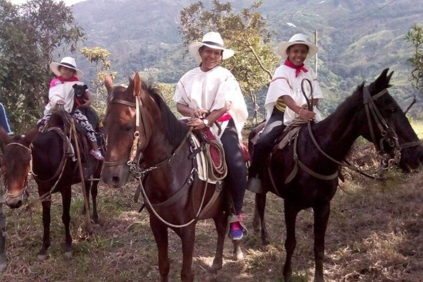 Coffee Tour In Horse Riding In Medellin