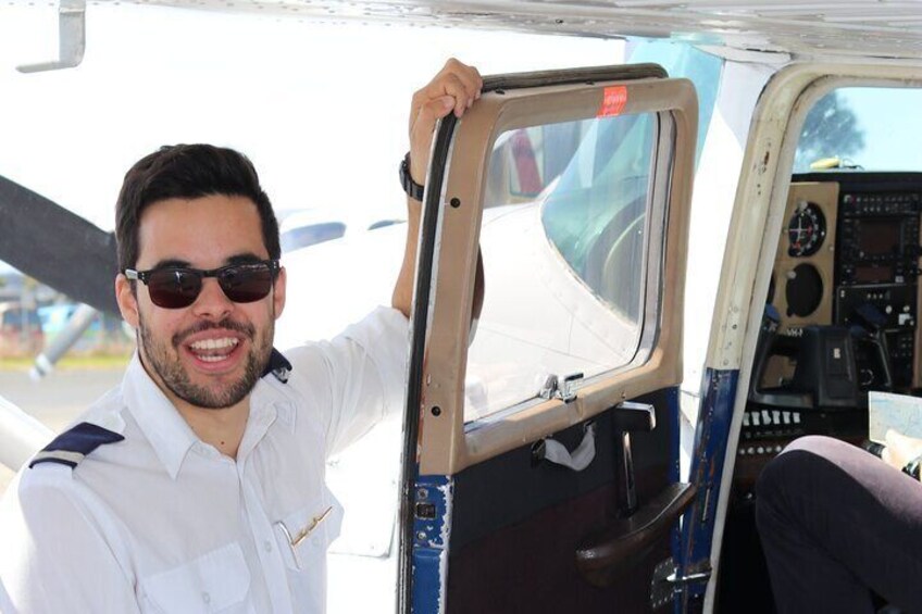 Hobart 1-Hour Learn to Fly Experience
