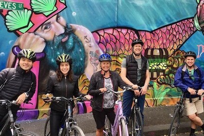 Melbourne Bike Tour with Lunch