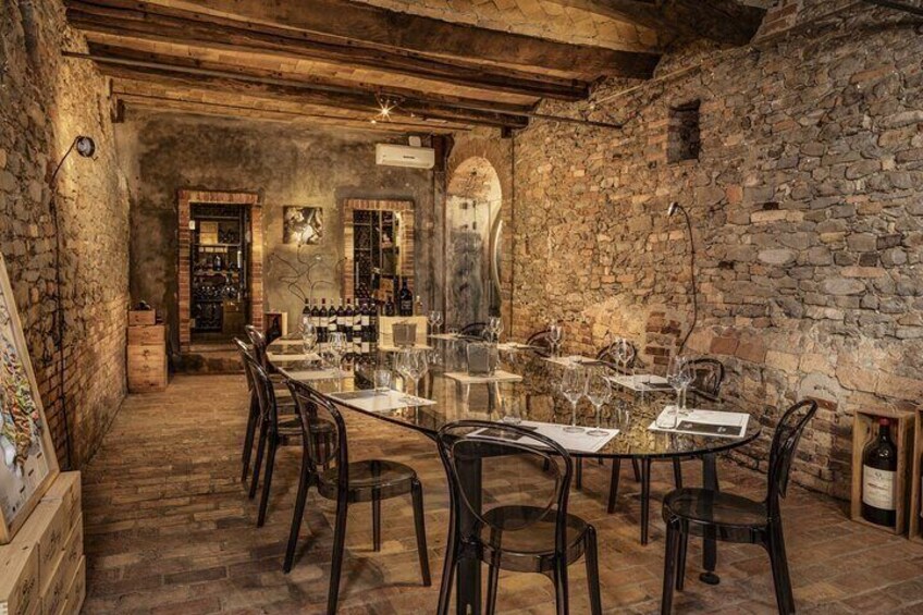 Wine & Chocolate Experience in Monforte d'Alba