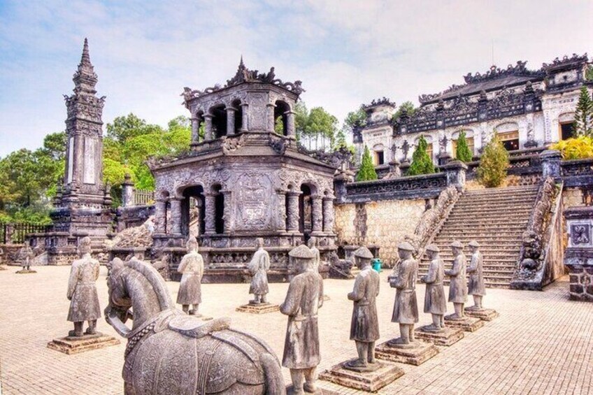 Group Tour: Visit Hue Imperial From Da Nang - Full Day Trip