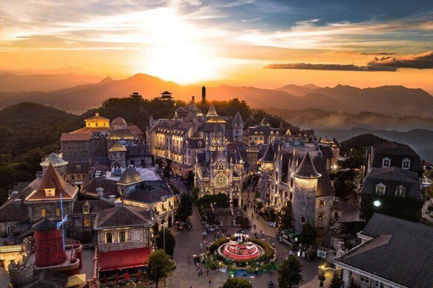 PRIVATE Golden Bridge & Ba Na Hills full day from Danang City
