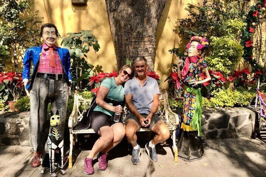 Mexico City Bike Tour: Coyoacan and Frida Kahlo Museum ENTRANCE INCLUDED