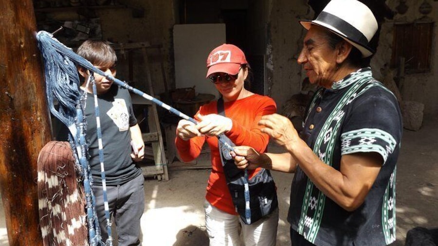 Gualaceo-weavers workshop
