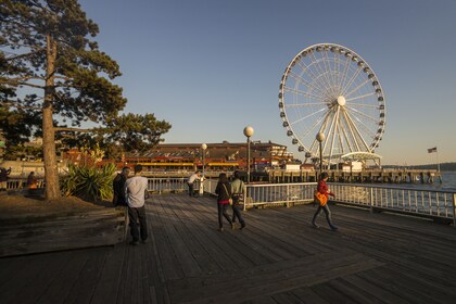 Llocs d'interès de Seattle a la nit