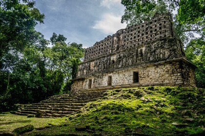 來自帕倫克的 Las Golondrinas 和 Bonampak
