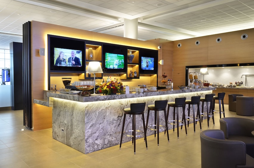 The bar at the Plaza Premium Lounge at Winnipeg International Airport
