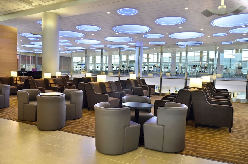 Plaza Premium Lounge Winnipeg Richardson Int' Airport (YWG)