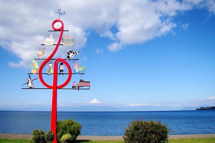 Puerto Montt: Half day Llanquihue and Frutillar City tour