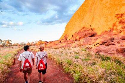 Half-Day Uluru Morning Guided Base Walking Tour 10.5km