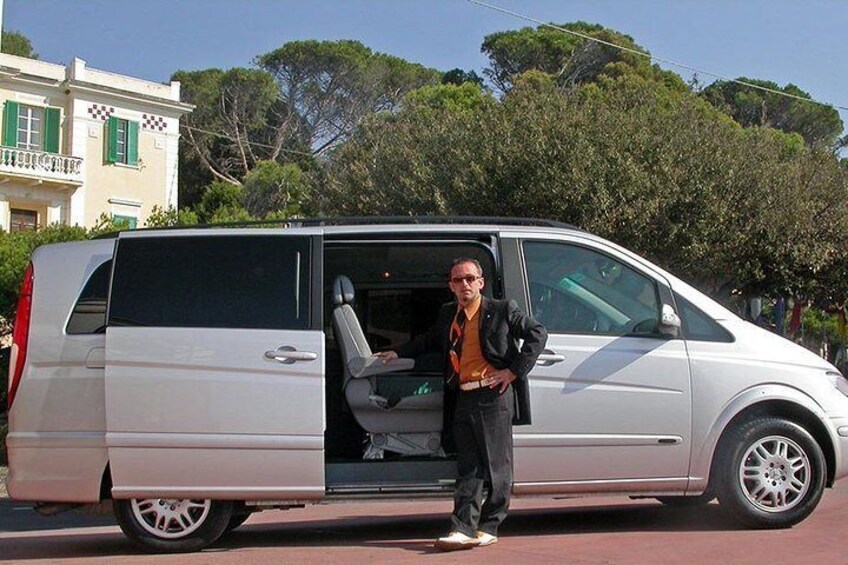 Mercedes van 7 pax