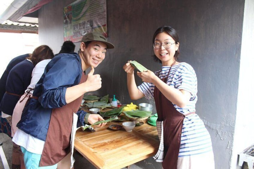 Afternoon Cooking Class and visit local rice field