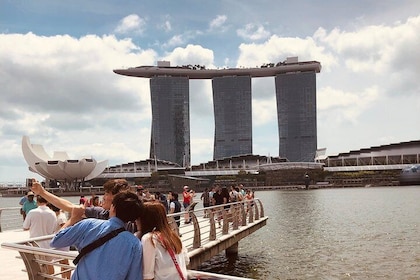 See 20+ Top Singapore Sights. Fun Local Guide!