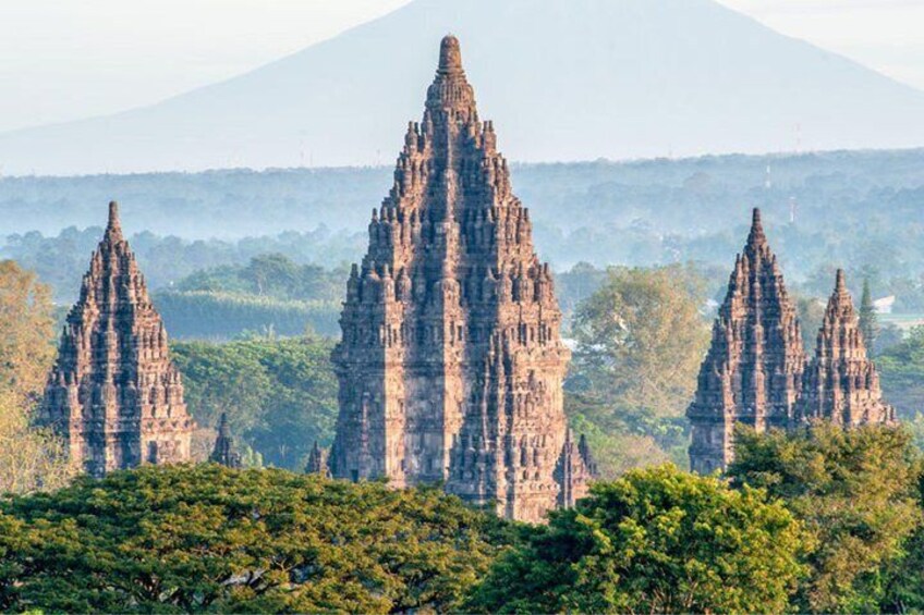 Prambanan Sunset Private Tour