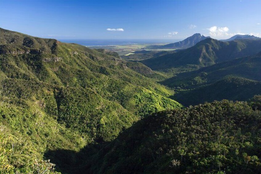 Black river gorges Viewpoint.