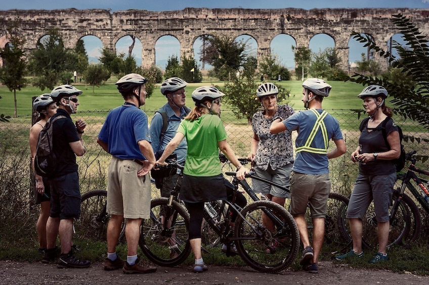 8-hour E-Mountain Bike tour to Castel Gandolfo 