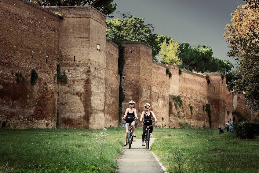 8-hour E-Mountain Bike tour to Castel Gandolfo