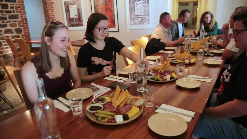 Barossa Valley Premium Wine Tour with Lunch from Adelaide