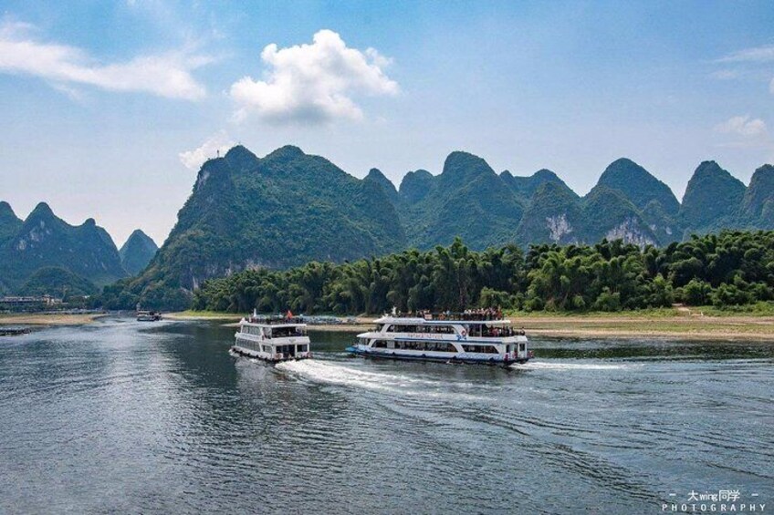 Private Guilin 2-Day Tour: Li River Cruise and Yangshuo Countryside Trip