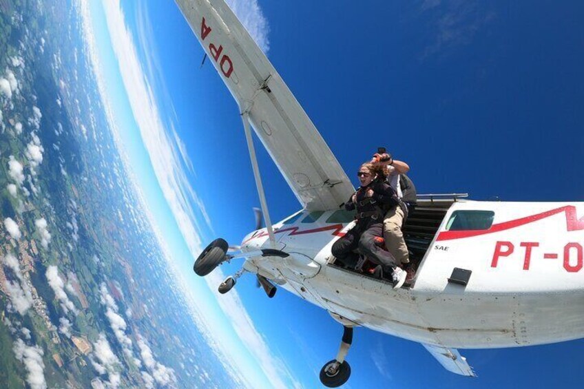 Skydive Tandem - São Paulo - Brazil