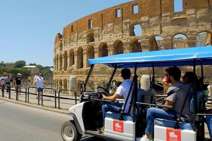 欣赏罗马美景的高尔夫球车之旅