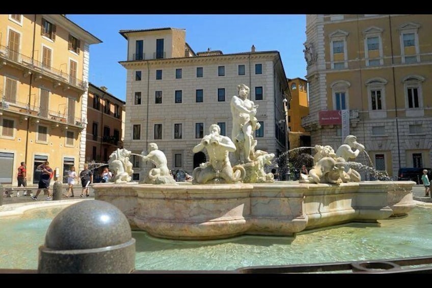 Golf Cart Tour admiring the beauty of Rome!