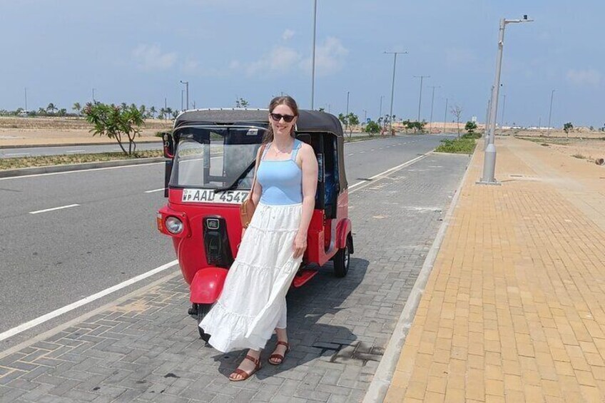 Colombo City Tour by Tuk Tuk Morning OR Evening - All Inclusive 