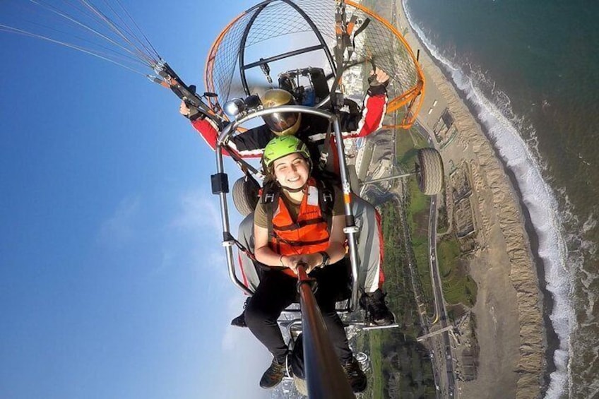 Paragliding flight on the Green Coast of Lima