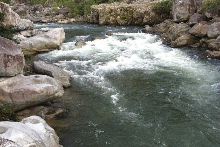 This tour has class 3 rapids for intermediate rafters