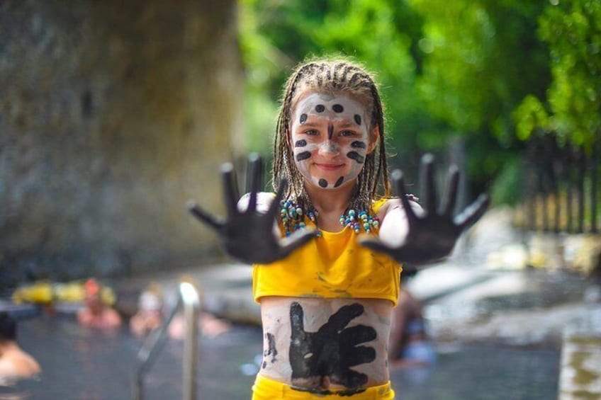 Have fun Getting Creative with Mud Designs