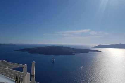 Best of Santorini Customised Private Tour