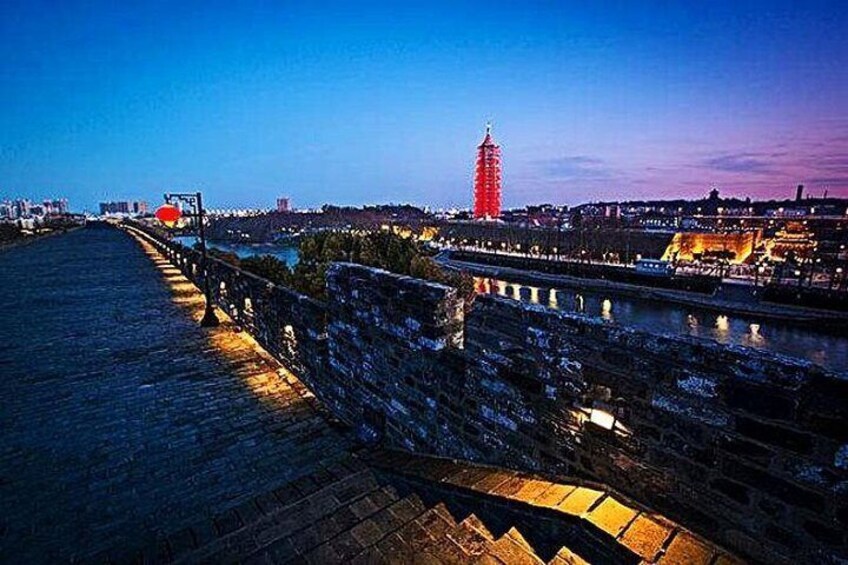 Half Day Nanjing City Private Flexible Tour with Night River Cruise