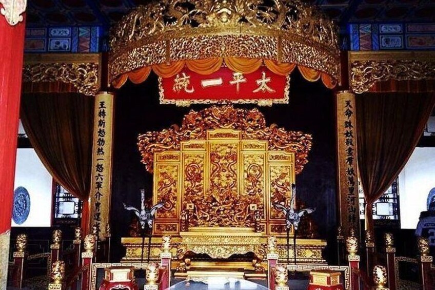 Nanjing Private Day Tour with Ancient and Modern History Discover