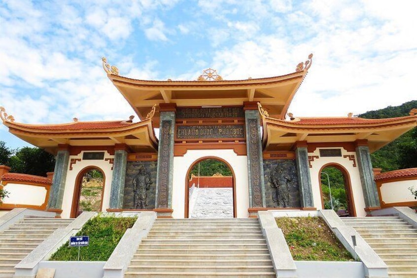 Ho Quoc pagoda