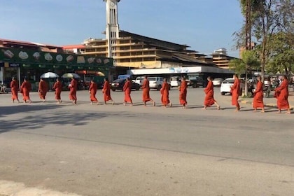 Exploring Battambang History (Walking Tour)