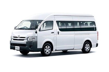 Private & Custom KYOTO-OSAKA Day Tour by Toyota COMMUTER (Max 13 Pax)